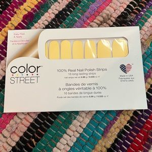 ✨Color STREET💅✨Belgian Buttercup ☀️ NEW IN PACKAGE! Great stocking stuffer!